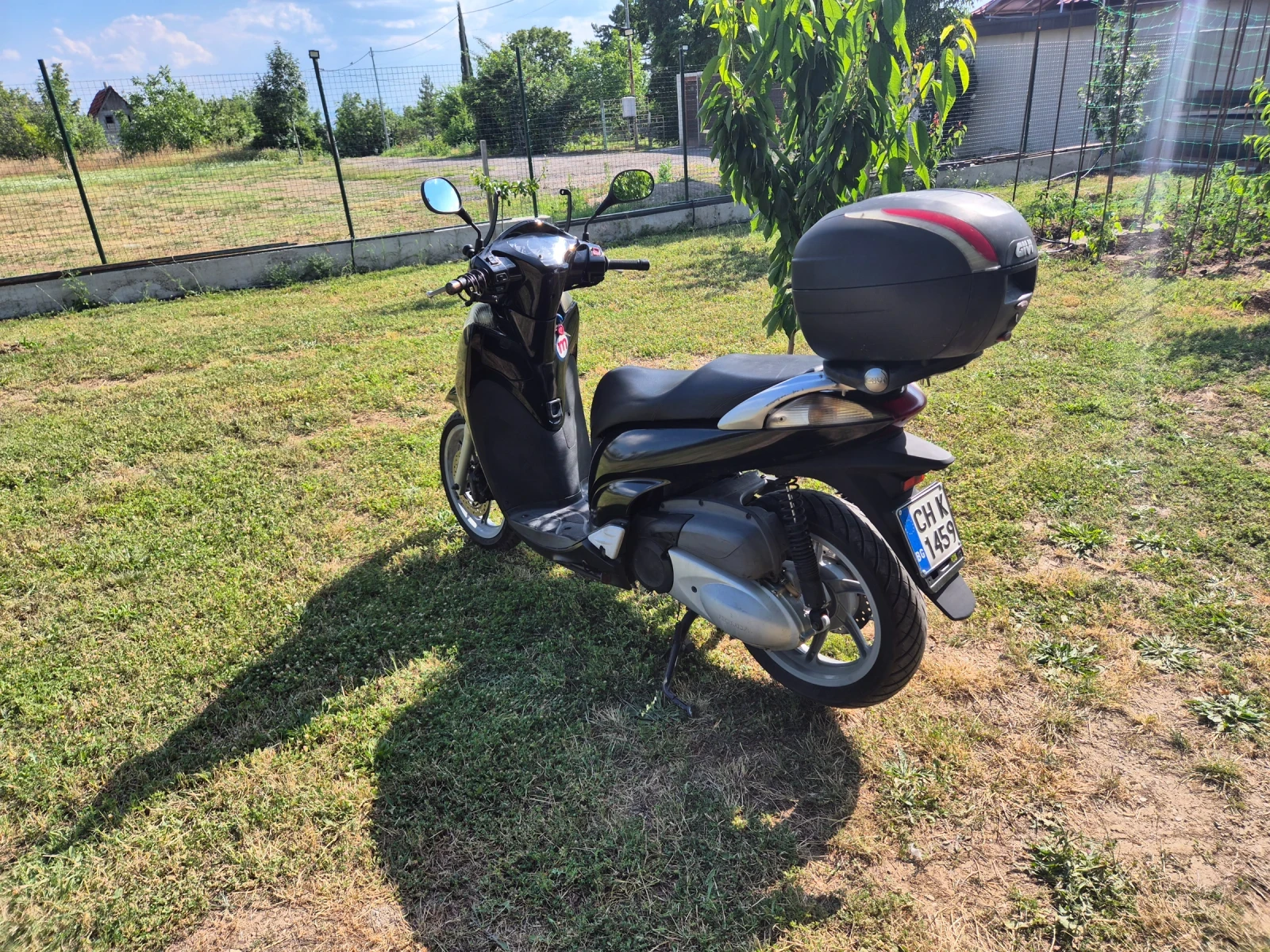 Honda Sh, снимка 2 - Мотоциклети и мототехника - 55062767