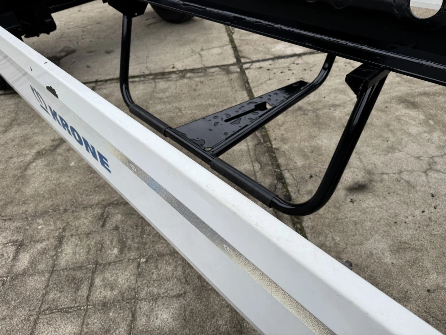 �� ������ KRONE BDF AZ | Mobile.bg � ����������� 9