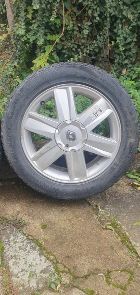    205/55R16  Renault Scenic | Mobile.bg    6