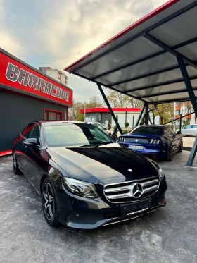 Mercedes-Benz E 220 AMG Line, снимка 9