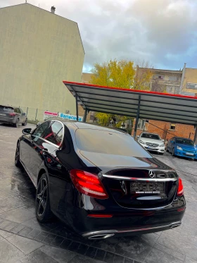 Mercedes-Benz E 220 AMG Line, снимка 6
