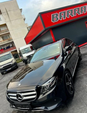 Mercedes-Benz E 220 AMG Line, снимка 5