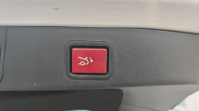 Citroen C5 3.0HDI-240k.ТОП СЪСТОЯНИЕ НАПЪЛНО ОБСЛУЖЕН , снимка 8