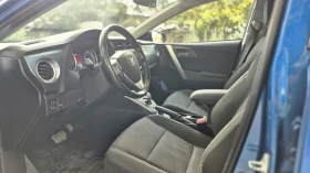 Toyota Auris 1.8 Hybrid* 4.5/100км* Отличен, снимка 9
