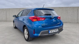 Toyota Auris 1.8 Hybrid* 4.5/100км* Гаражен | Auto.bg — изображение 2