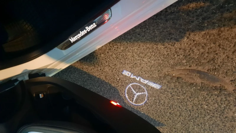 Mercedes-Benz C 250   AMG LINE  W205  PANO  113 Km, снимка 16 - Автомобили и джипове - 52568072