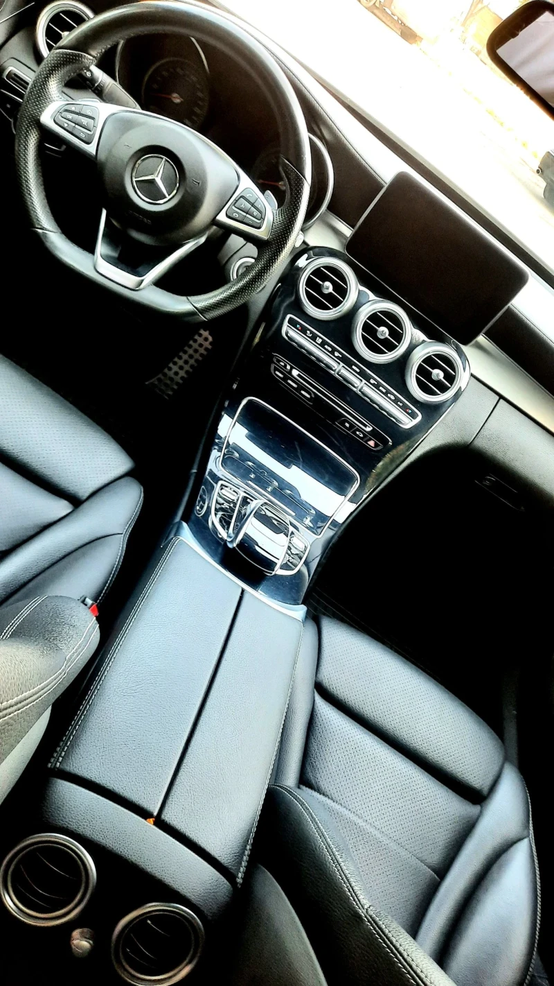 Mercedes-Benz C 250   AMG LINE  W205  PANO  113 Km, снимка 14 - Автомобили и джипове - 52568072