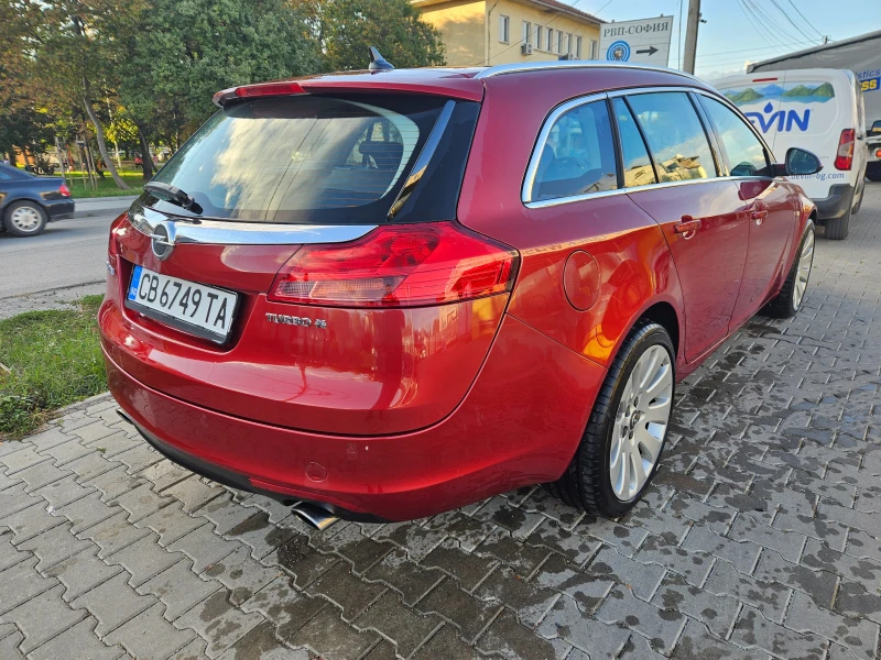 Opel Insignia Sport tourer, снимка 4 - Автомобили и джипове - 47875762