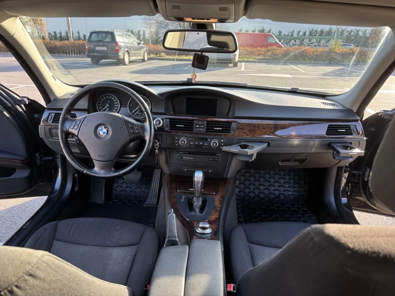 BMW 320, снимка 8 - Автомобили и джипове - 48117107