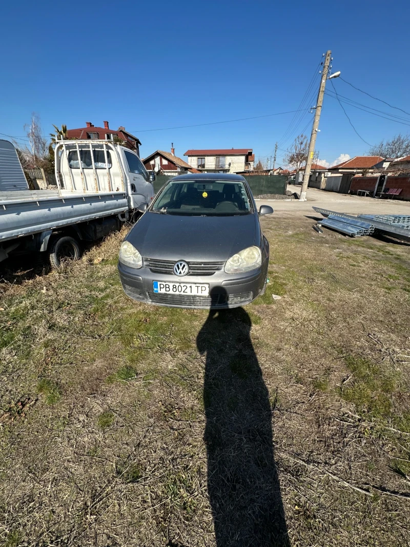 VW Golf V, снимка 2 - Автомобили и джипове - 49067604