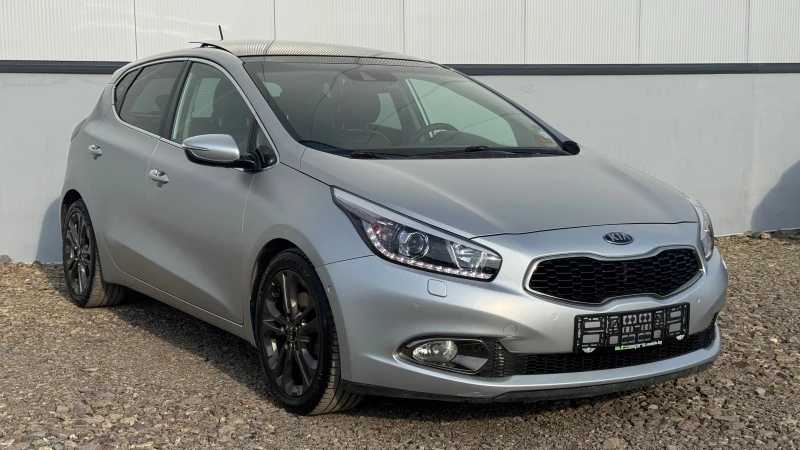 Kia Ceed 1.6 CRDi Automat &#127470;&#127481;, снимка 3 - Автомобили и джипове - 49293540