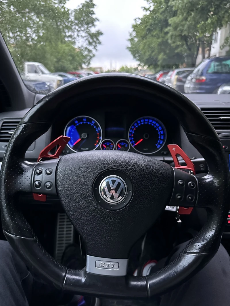 VW Golf, снимка 5 - Автомобили и джипове - 53572184