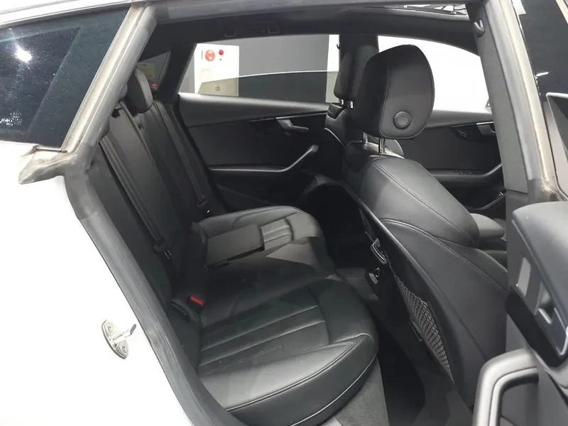 Audi A5 45 Tfsi Quattro Premium Sportback, снимка 12 - Автомобили и джипове - 54995740
