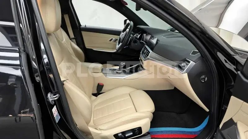 BMW 330 * HEAD-UP * ДИСТРОНИК * 360 * ШИБИДАХ * , снимка 12 - Автомобили и джипове - 55008864