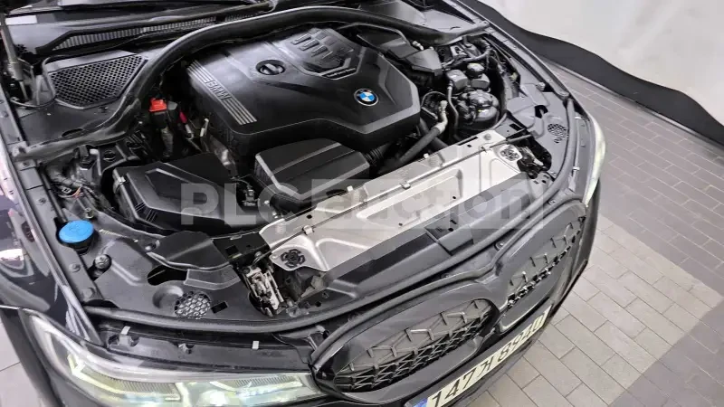 BMW 330 * HEAD-UP * ДИСТРОНИК * 360 * ШИБИДАХ * , снимка 16 - Автомобили и джипове - 55008864