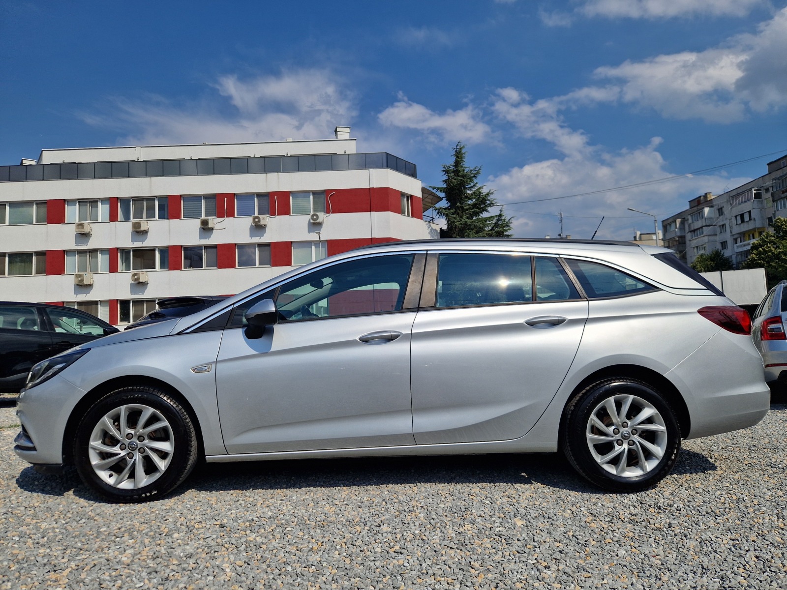 Opel Astra 1.6 CDTI-AVTOMAT-NAVI - изображение 7