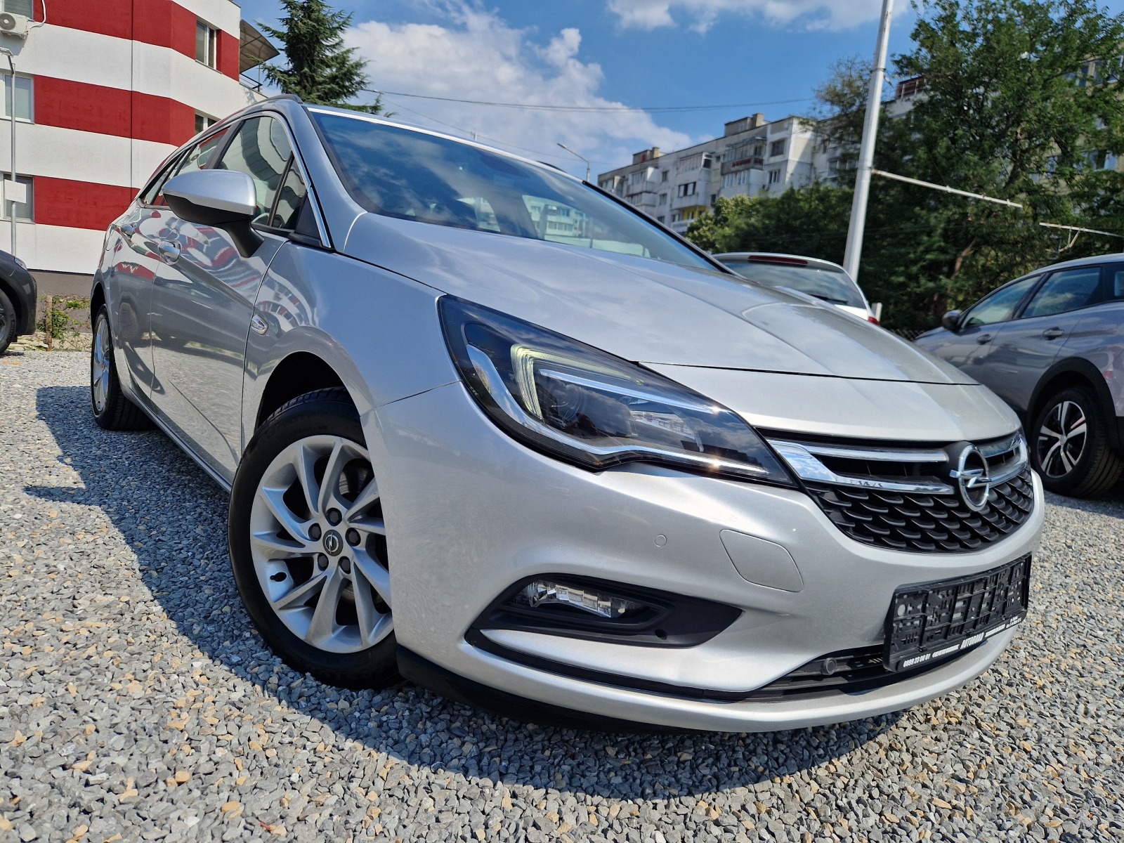 Opel Astra 1.6 CDTI-AVTOMAT-NAVI - изображение 3