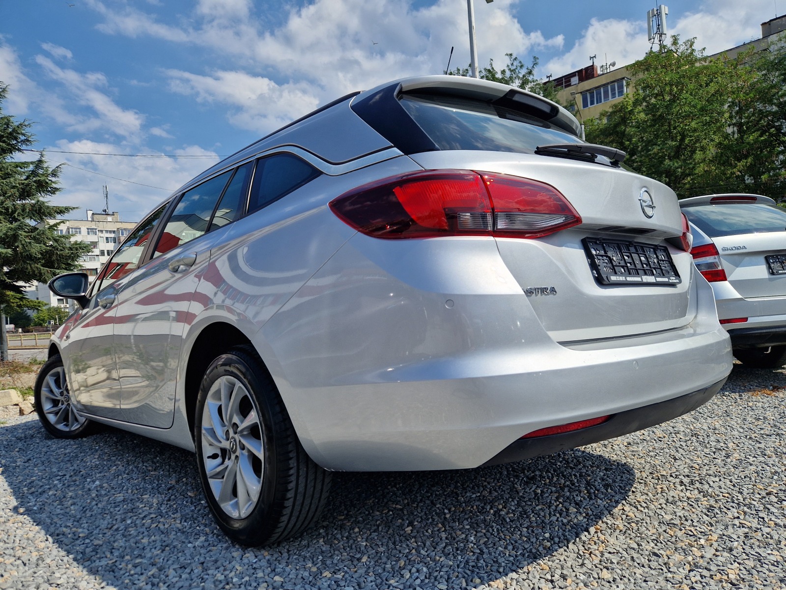 Opel Astra 1.6 CDTI-AVTOMAT-NAVI - изображение 4