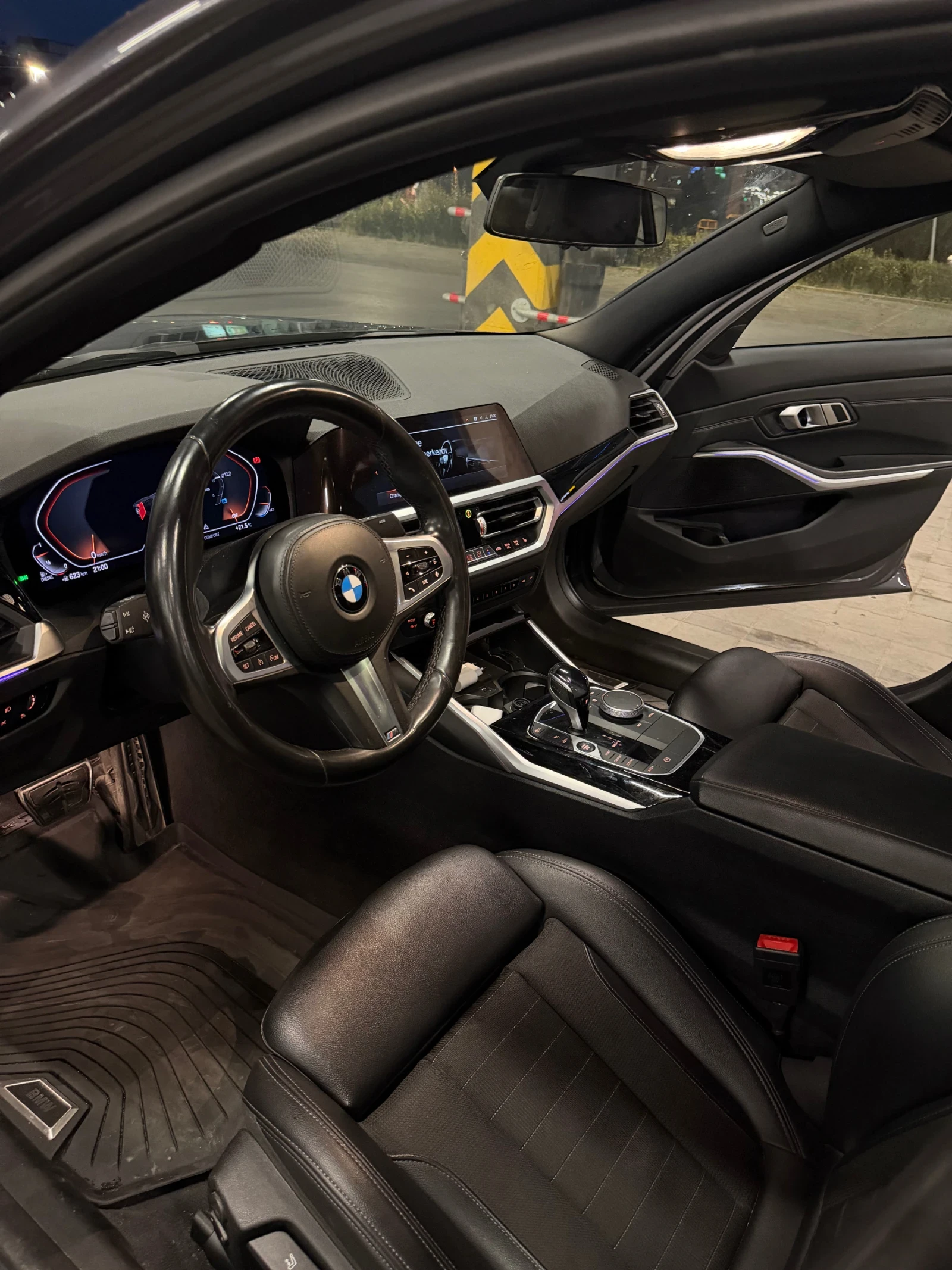 BMW 320, снимка 6 - Автомобили и джипове - 53735591