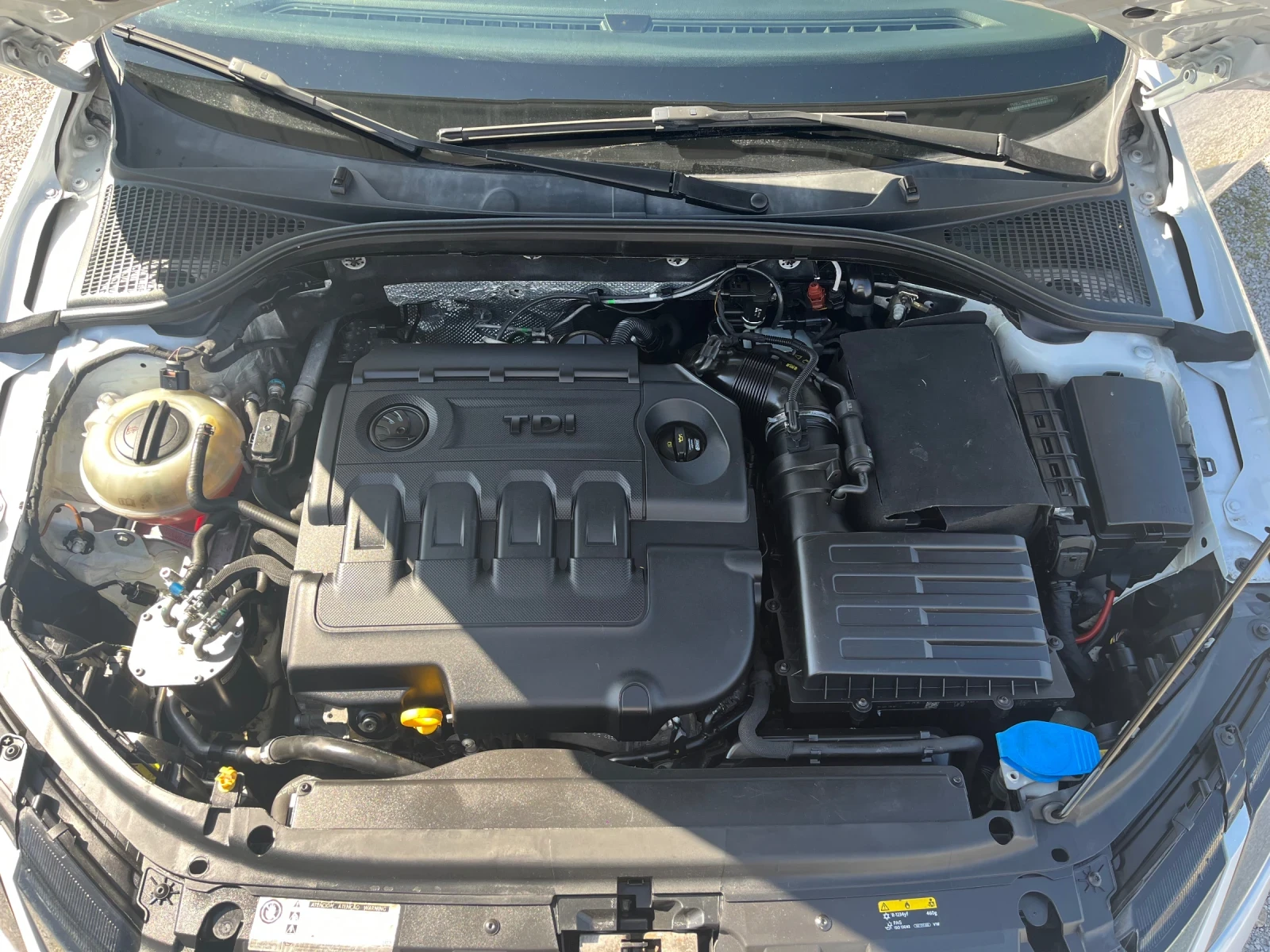 Skoda Octavia 2.0TDI DSG, снимка 14 - Автомобили и джипове - 53836238