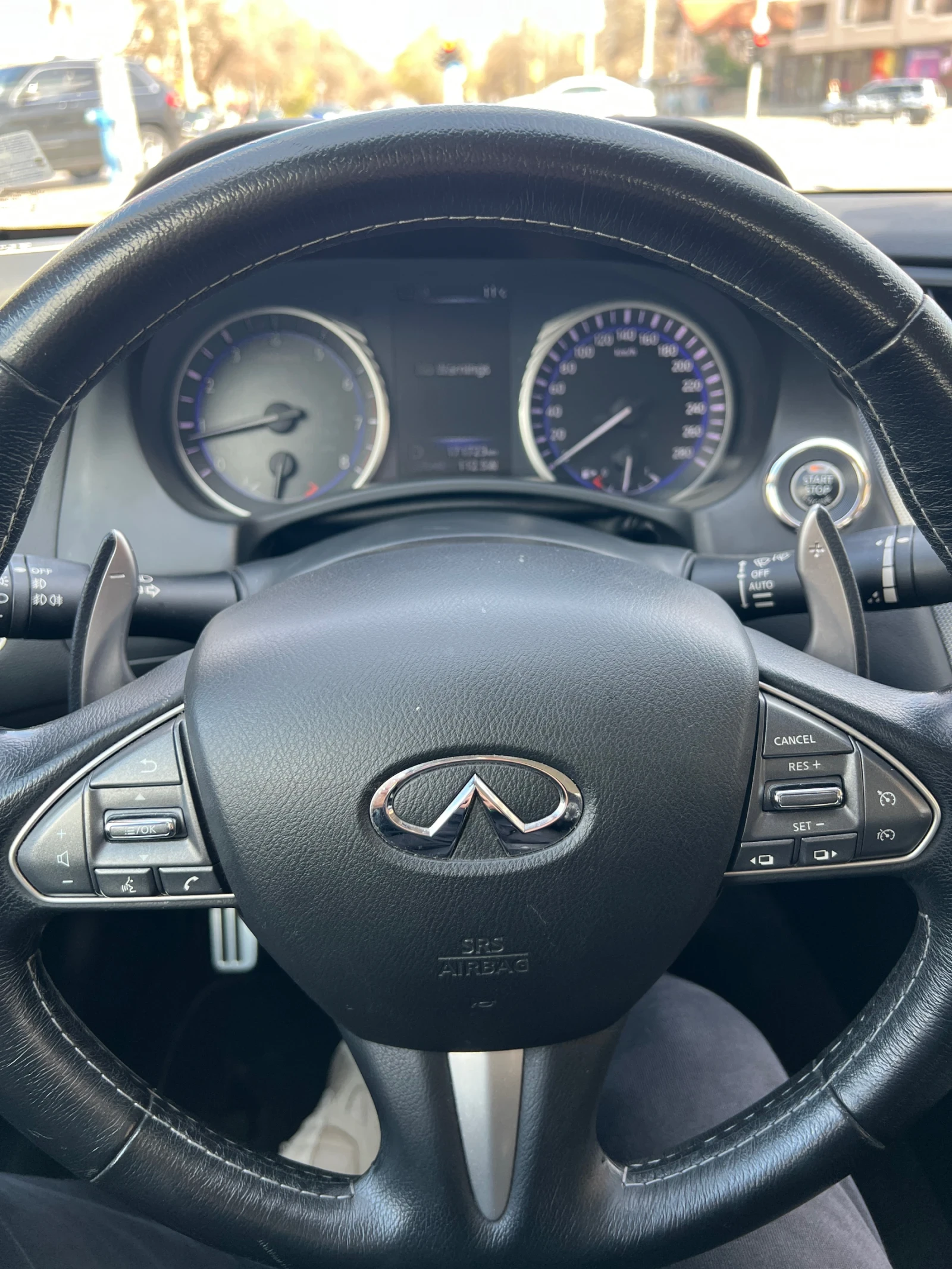 Infiniti Q50 2.0T S, снимка 8 - Автомобили и джипове - 54353299