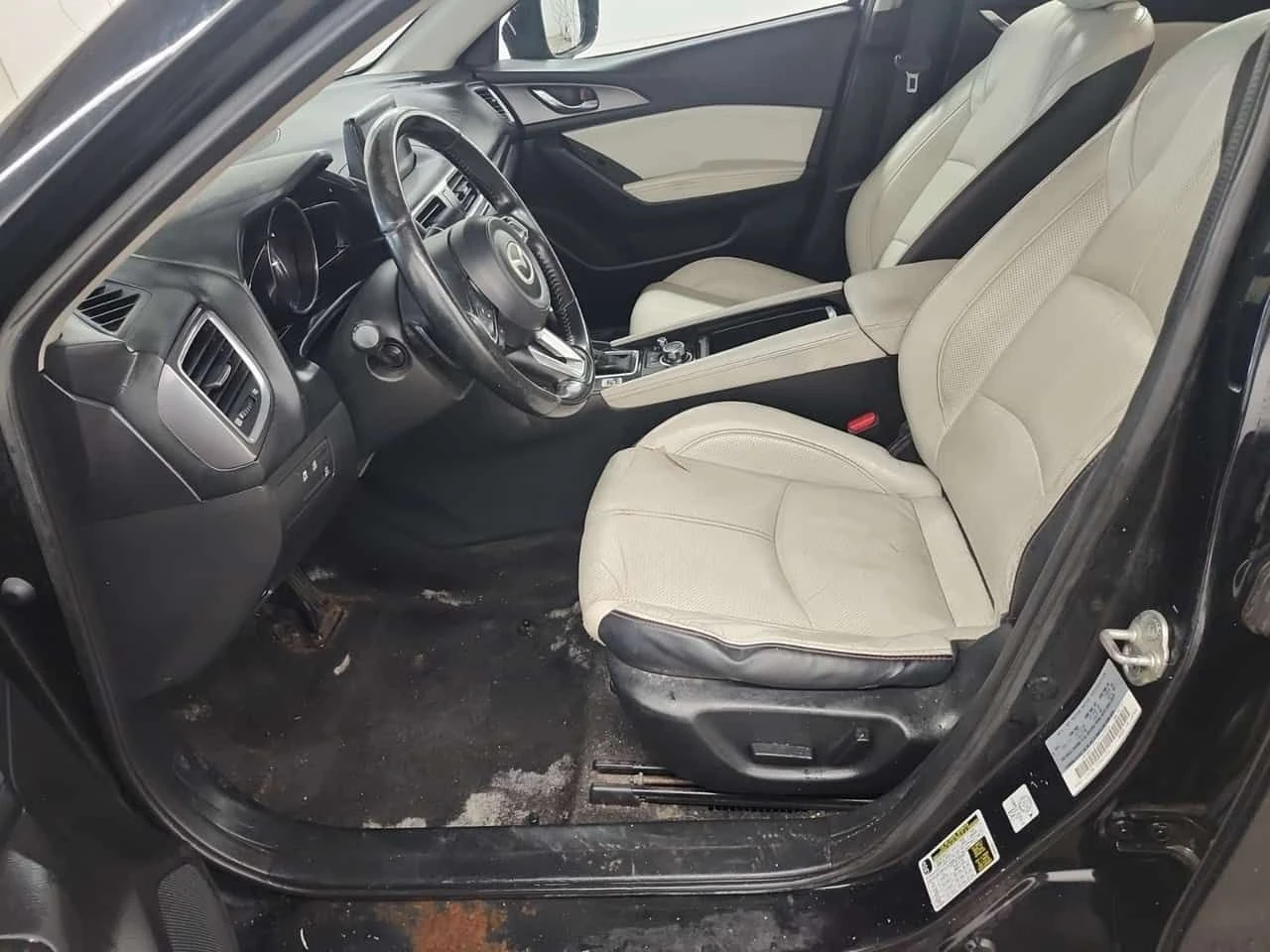 Mazda 3 * GT * CARFAX * ���� �� �� | Mobile.bg � ����������� 8