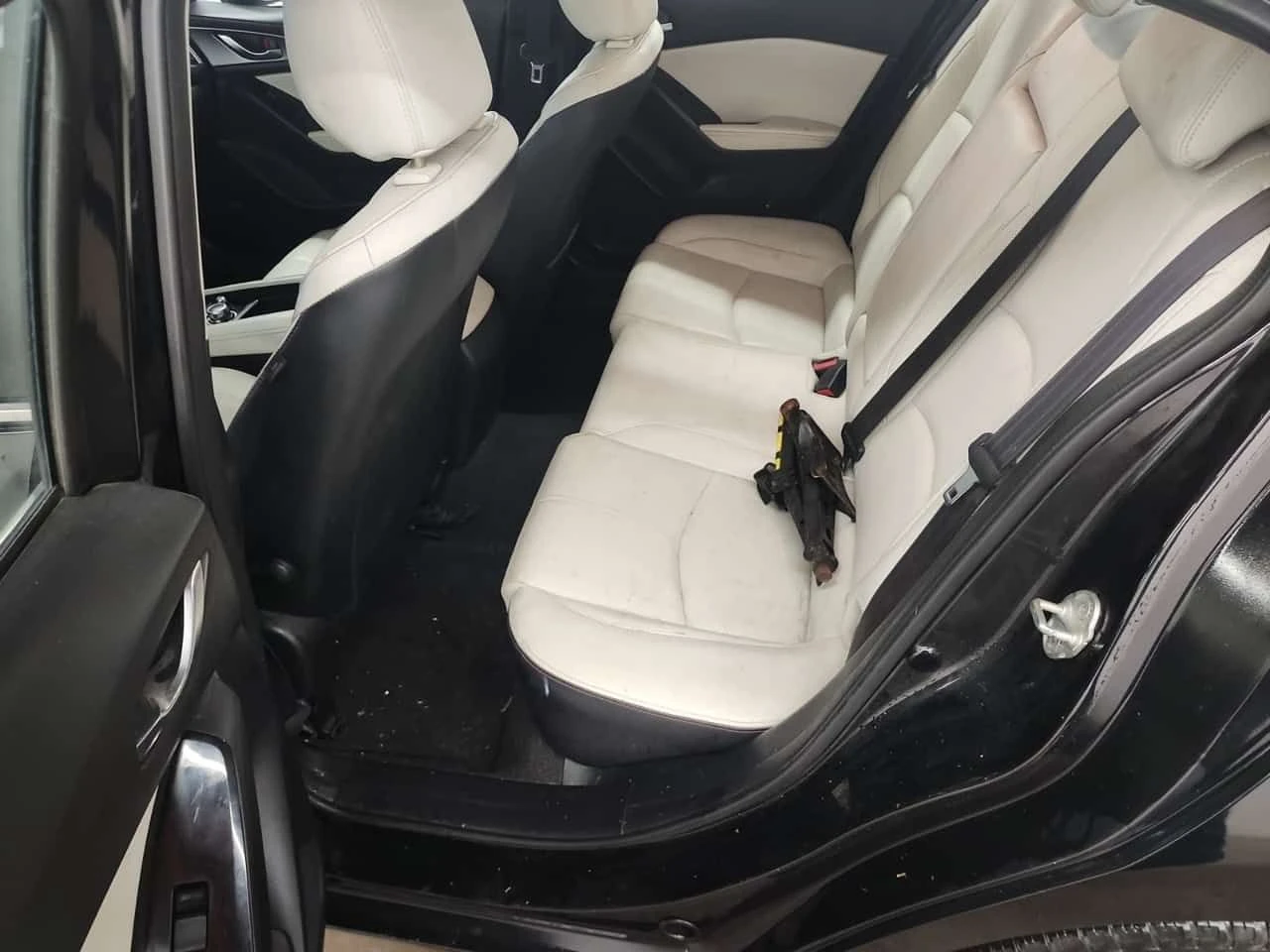 Mazda 3 * GT * CARFAX * ���� �� �� | Mobile.bg � ����������� 12