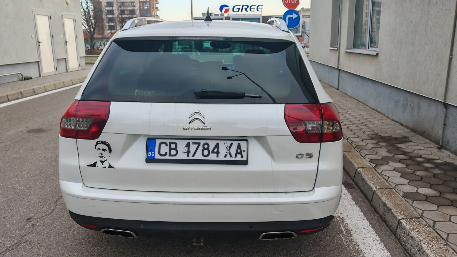 Citroen C5 3.0HDI-240k.ТОП СЪСТОЯНИЕ НАПЪЛНО ОБСЛУЖЕН , снимка 5 - Автомобили и джипове - 54132901