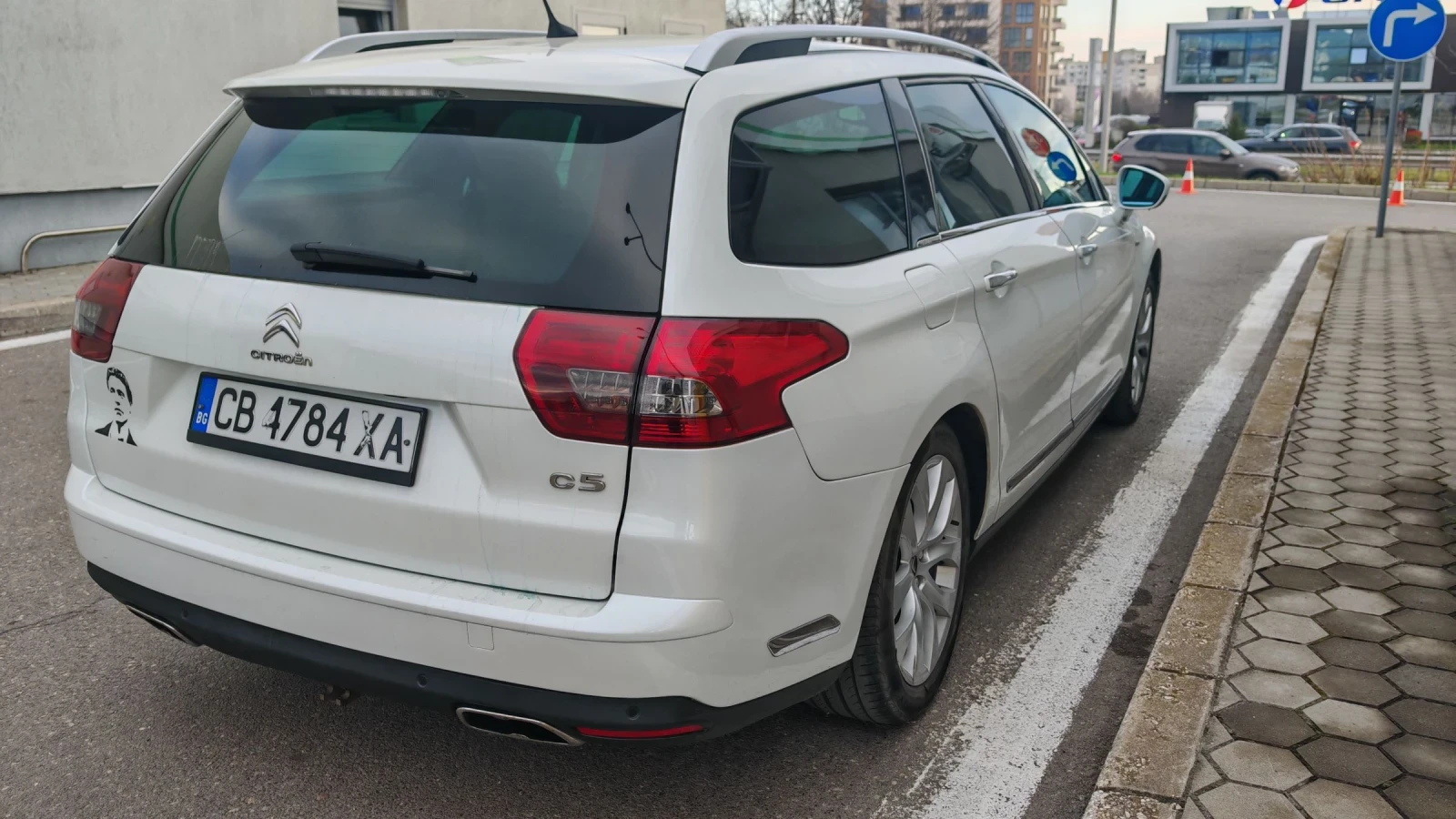 Citroen C5 3.0HDI-240k.ТОП СЪСТОЯНИЕ НАПЪЛНО ОБСЛУЖЕН , снимка 4 - Автомобили и джипове - 54132901