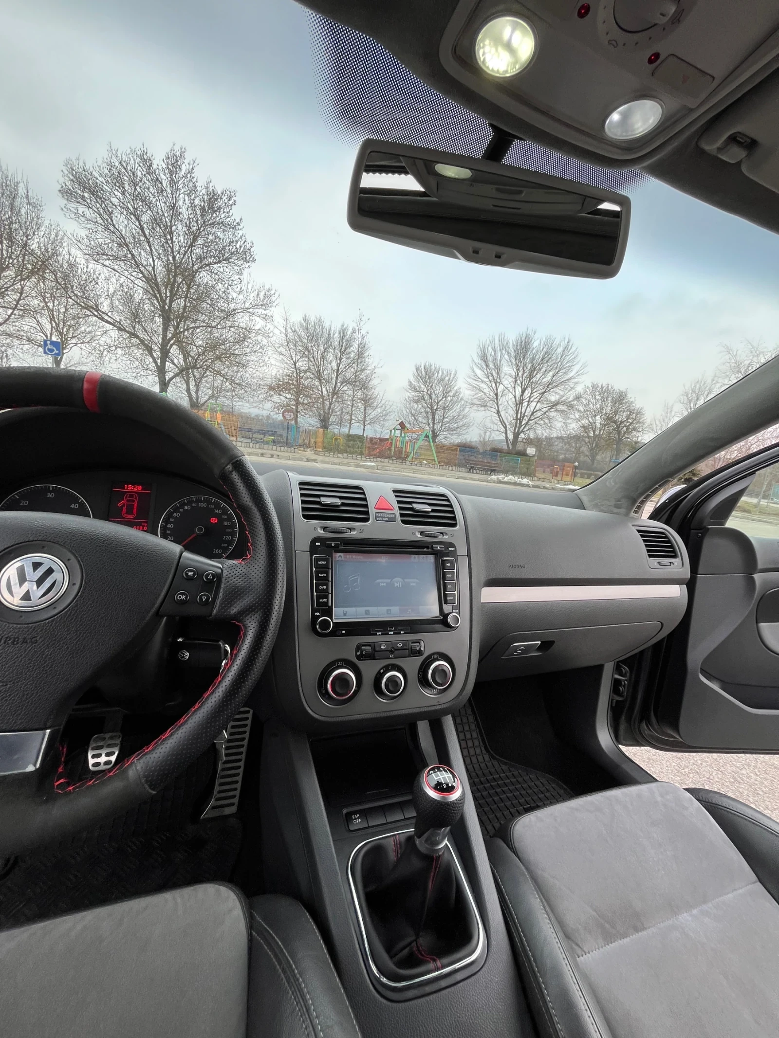 VW Golf BMM 8v, снимка 17 - Автомобили и джипове - 54294857