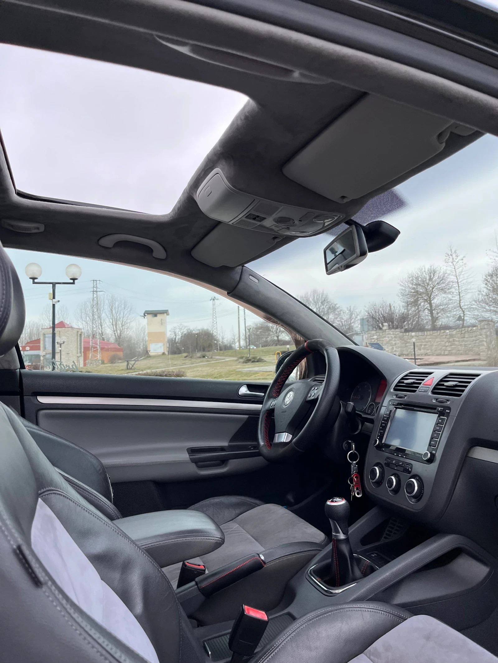 VW Golf BMM 8v, снимка 13 - Автомобили и джипове - 54294857