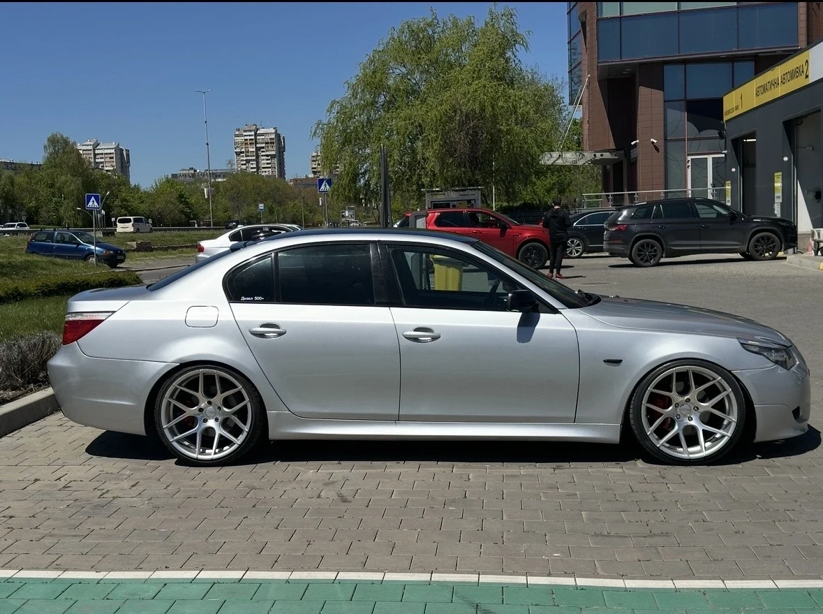 BMW 530 SAT, снимка 2 - Автомобили и джипове - 54319531