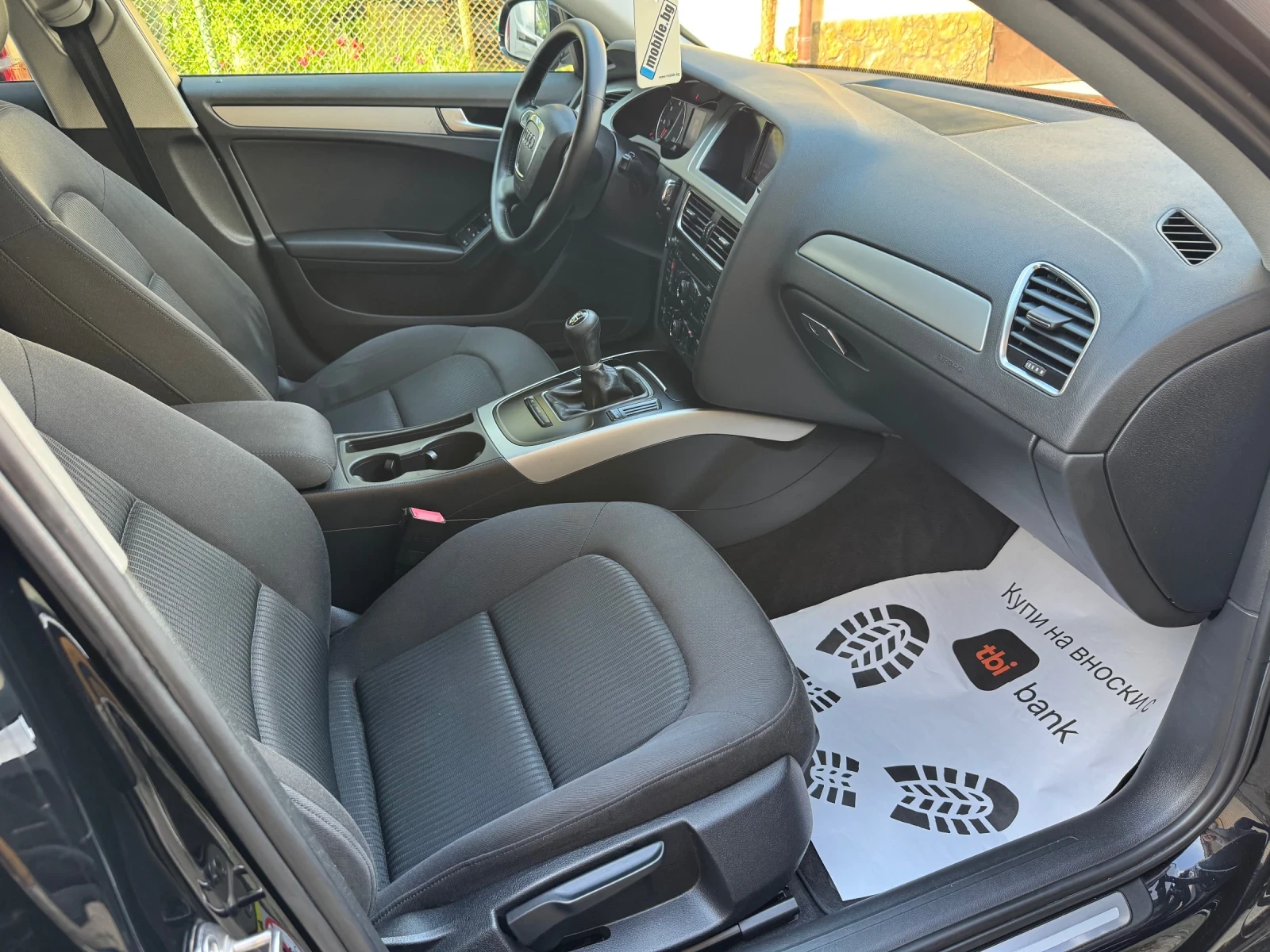 Audi A4 2.0TDi, снимка 10 - Автомобили и джипове - 54348361