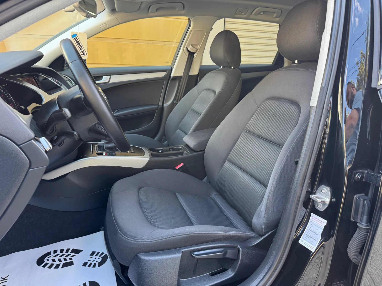 Audi A4 2.0TDi, снимка 8 - Автомобили и джипове - 54348361