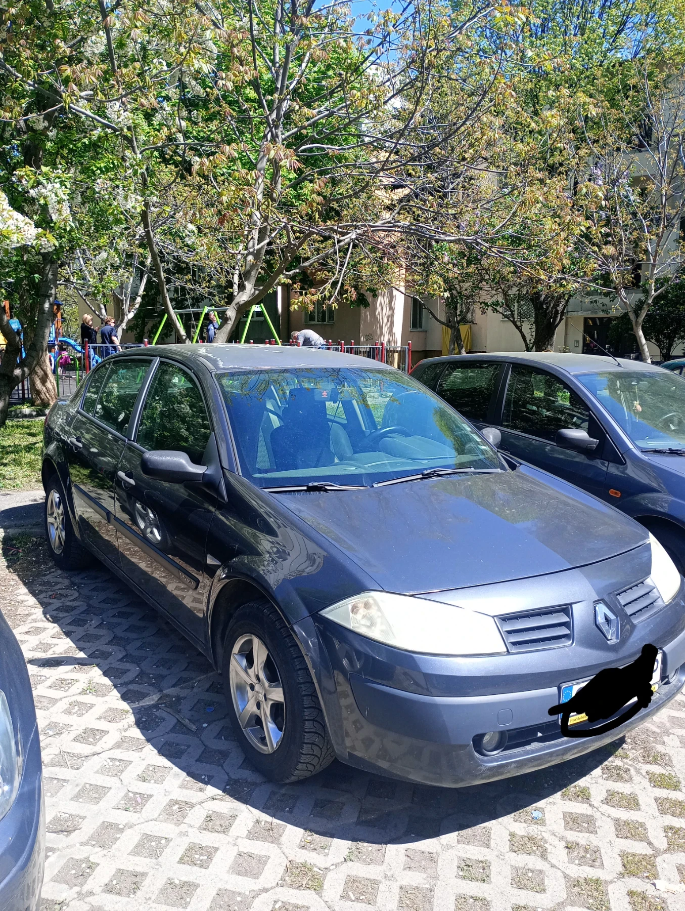 Renault Megane 1, 6, снимка 2 - Автомобили и джипове - 54400952