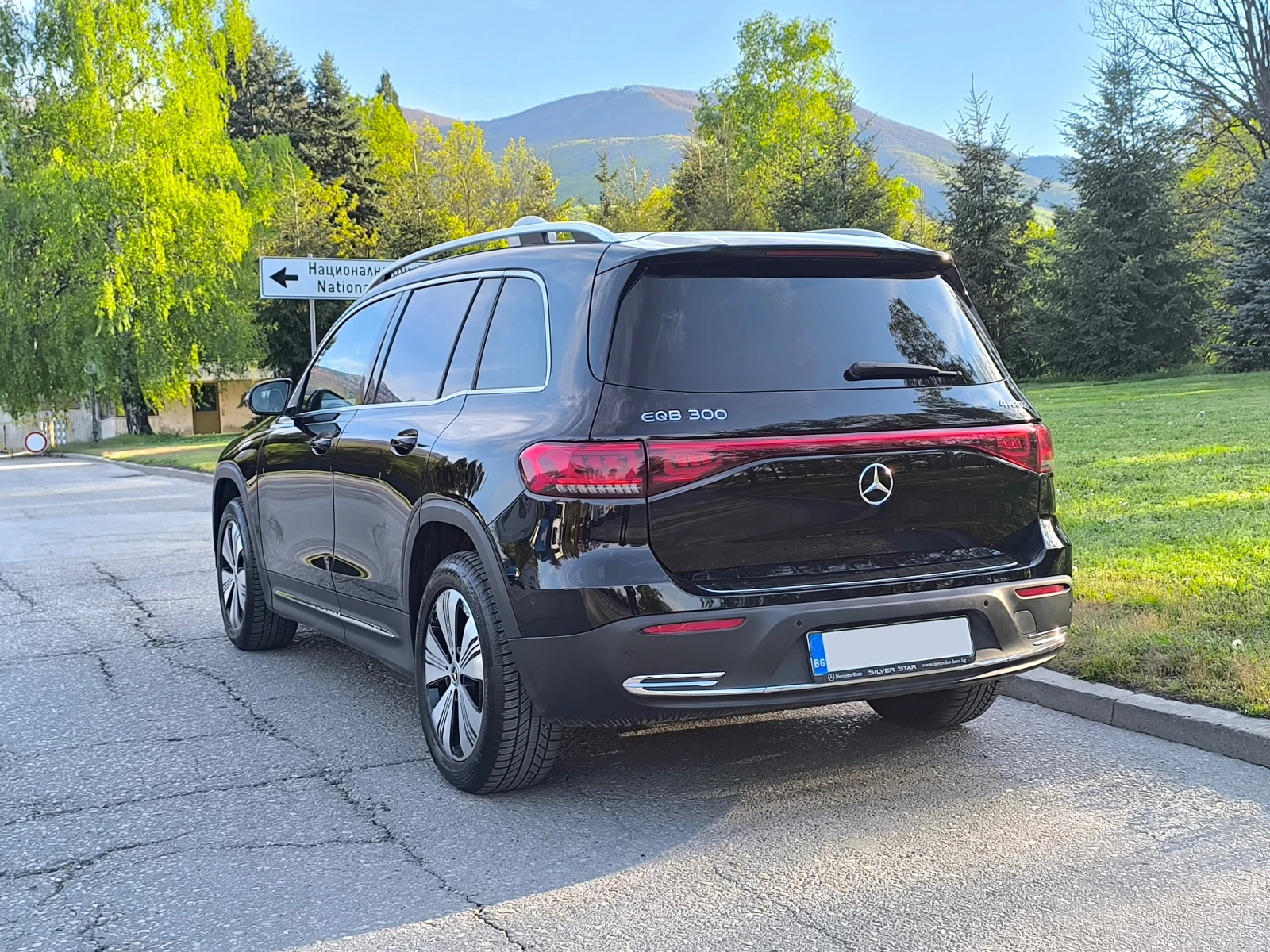 Mercedes-Benz EQB 300 | Mobile.bg � ����������� 4