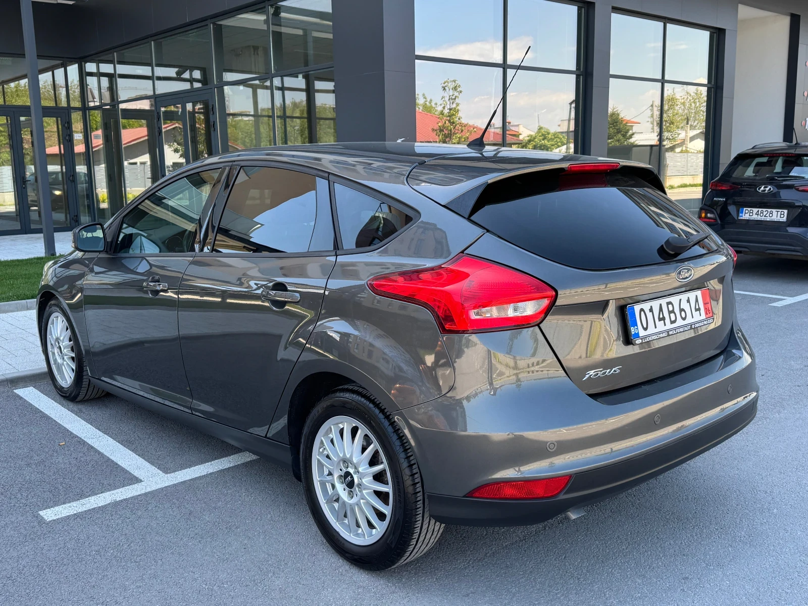 Ford Focus 1.5 TDCi Titanium Business   Facelift 2015* EURO 6, снимка 8 - Автомобили и джипове - 54427588