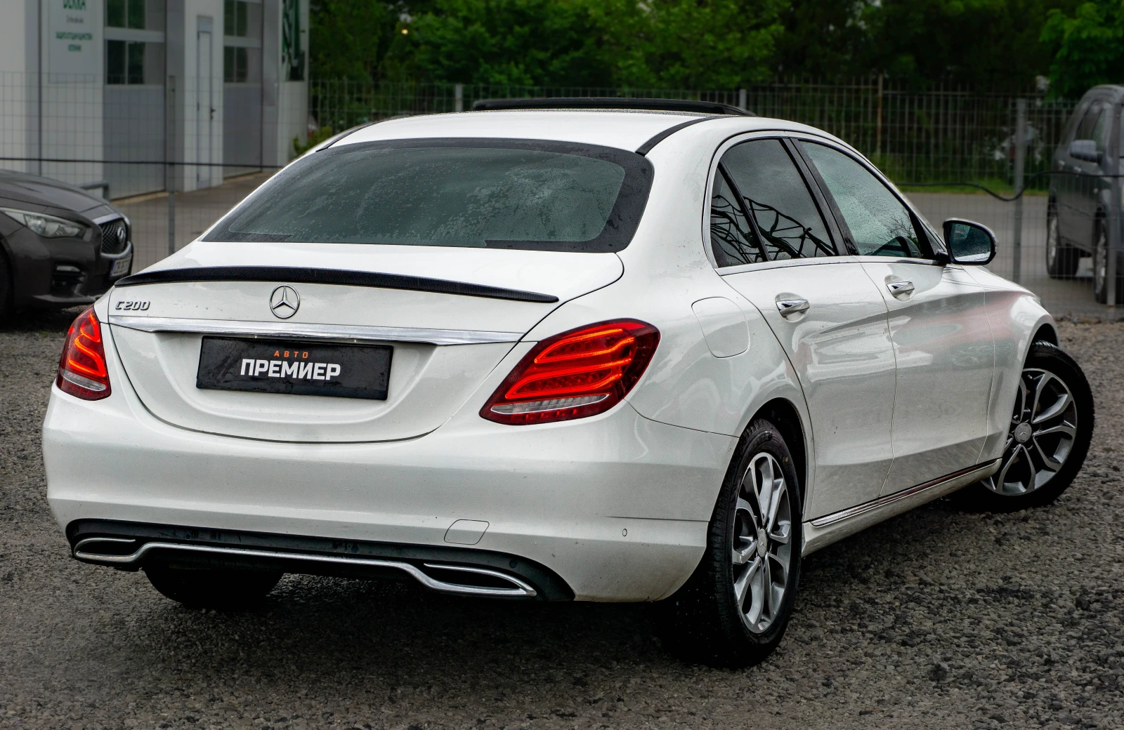 Mercedes-Benz C 200 6М.ГАР-РЕАЛНИ КМ!, снимка 4 - Автомобили и джипове - 54642885