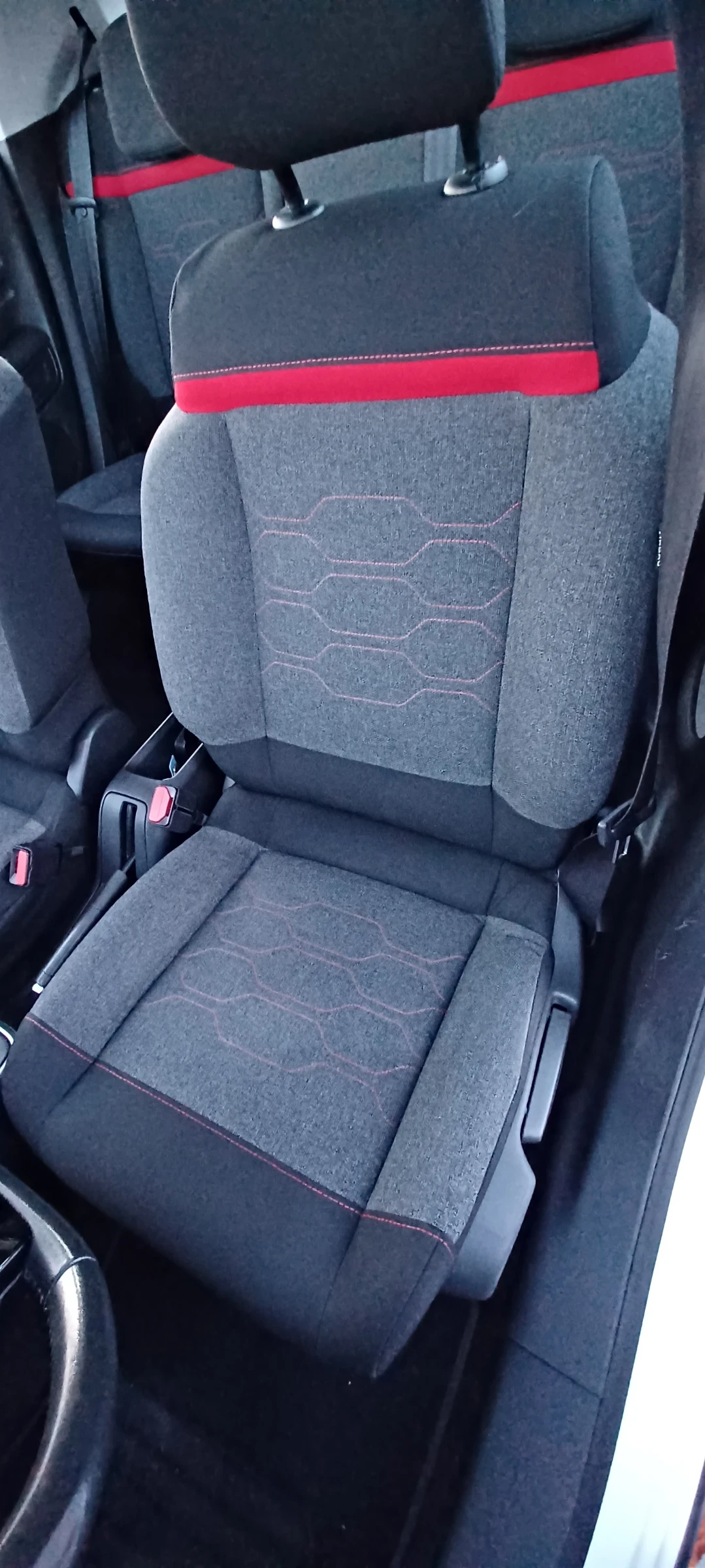 Citroen C3 1.6HDI, снимка 9 - Автомобили и джипове - 54648313