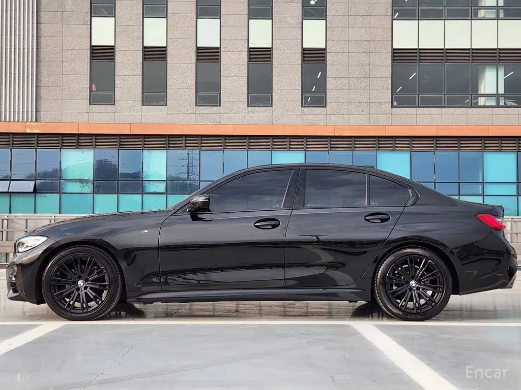 BMW 320 M Sport (G20) , снимка 3 - Автомобили и джипове - 54691757