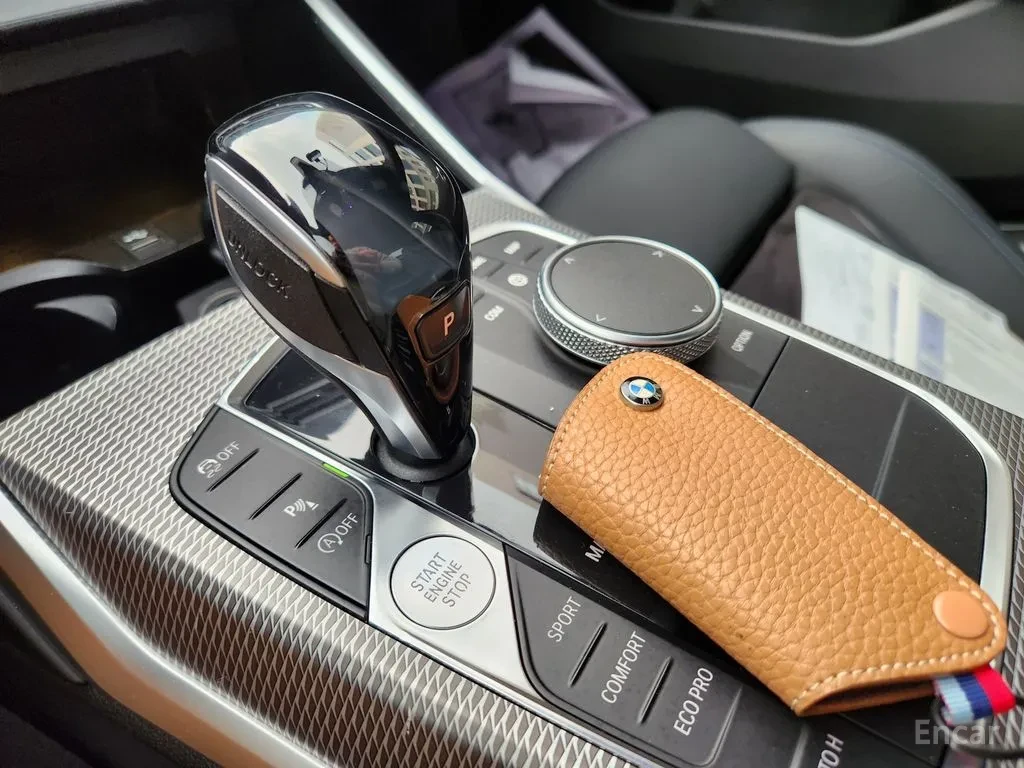 BMW 320 M Sport (G20) , снимка 9 - Автомобили и джипове - 54691757