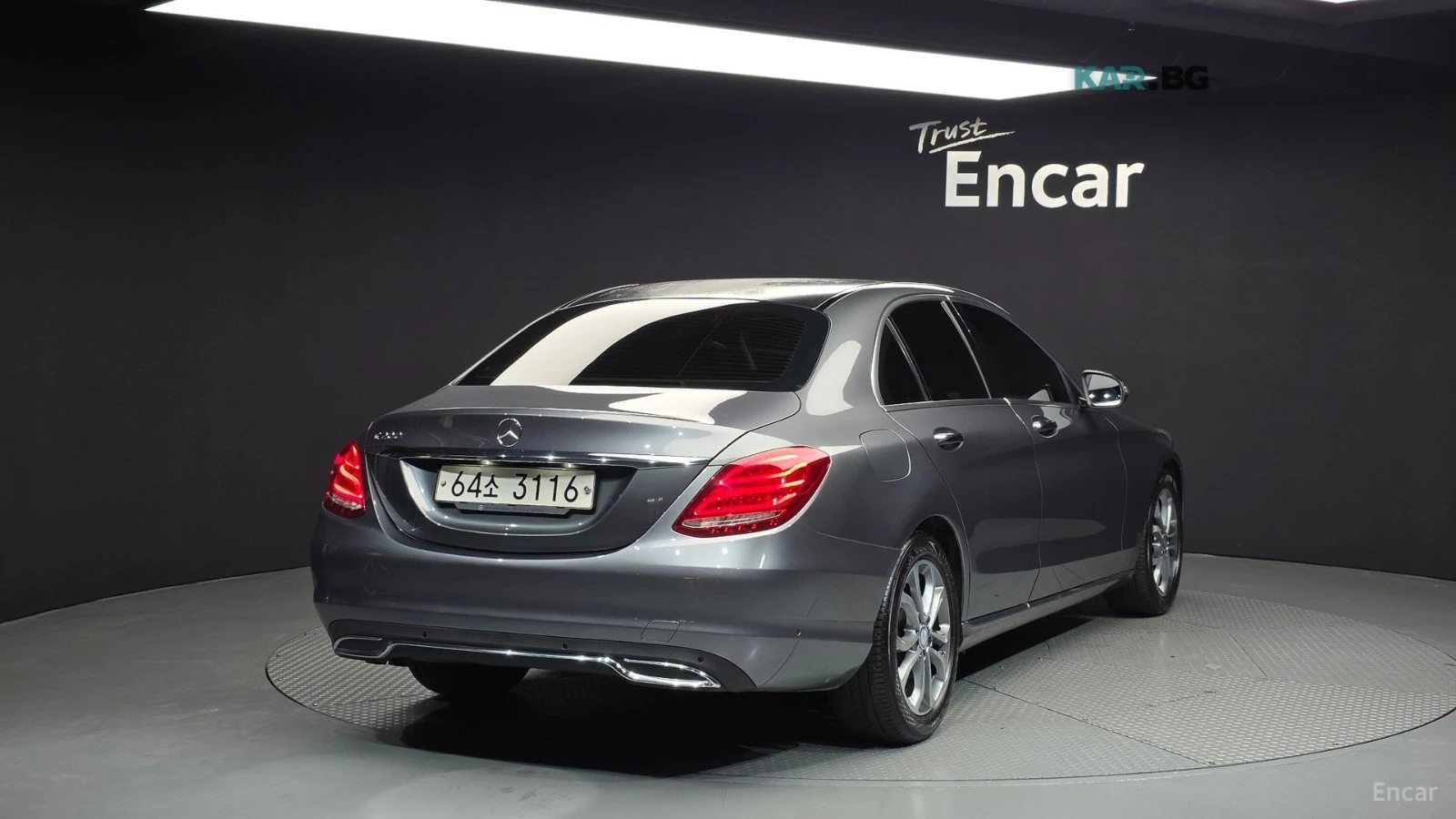 Mercedes-Benz C 200 AVANGARDE* HUD* КОЖА* ПАНО* ОБДУХВ* НАВИ* 360, снимка 2 - Автомобили и джипове - 55014402