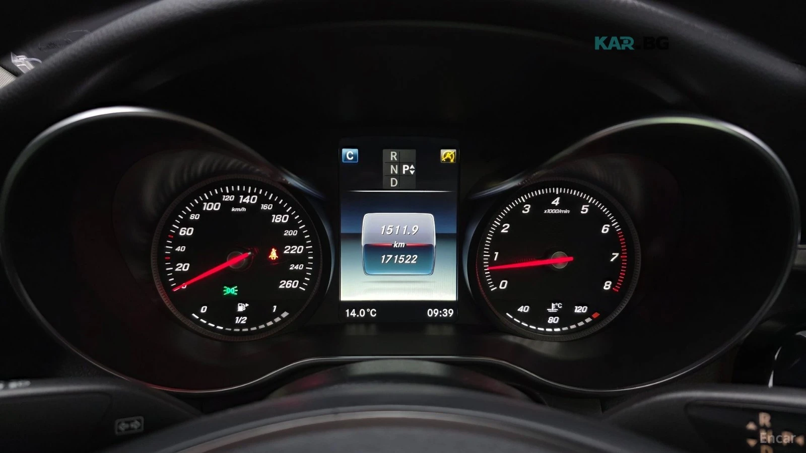 Mercedes-Benz C 200 AVANGARDE* HUD* КОЖА* ПАНО* ОБДУХВ* НАВИ* 360, снимка 8 - Автомобили и джипове - 55014402