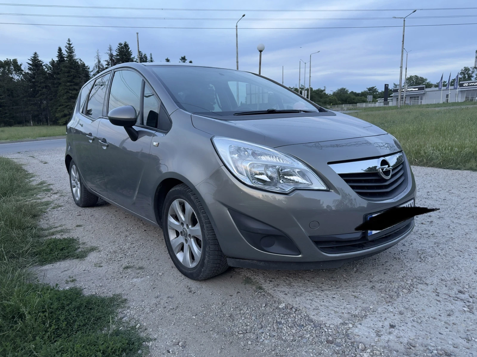 Opel Meriva, снимка 2 - Автомобили и джипове - 55039042