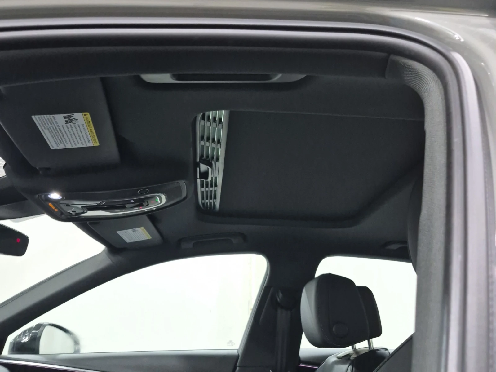 Audi A4 Progressiv / Quattro / Keyless Go / Panorama, снимка 10 - Автомобили и джипове - 55317129