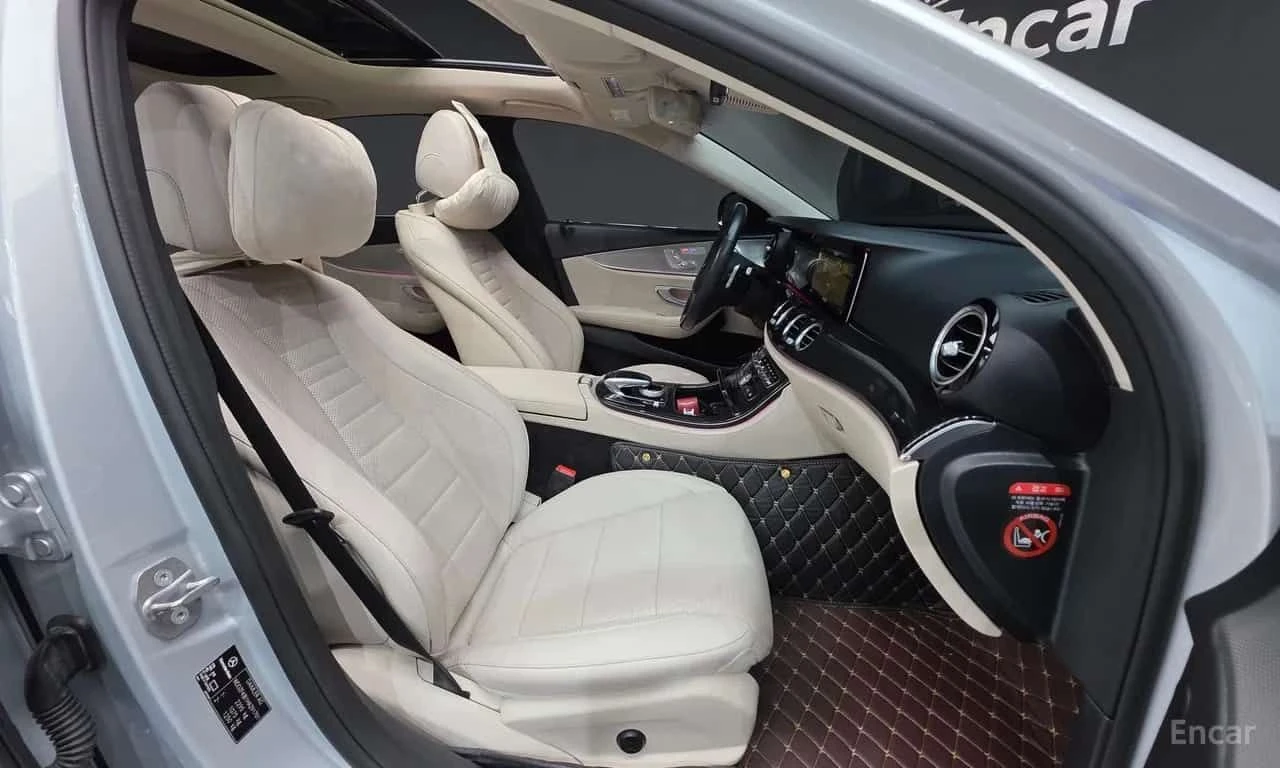 Mercedes-Benz E 300 * AMG Line * ОПЦИЯ ЗА ФИНАНСИРАНЕ * , снимка 10 - Автомобили и джипове - 55571425