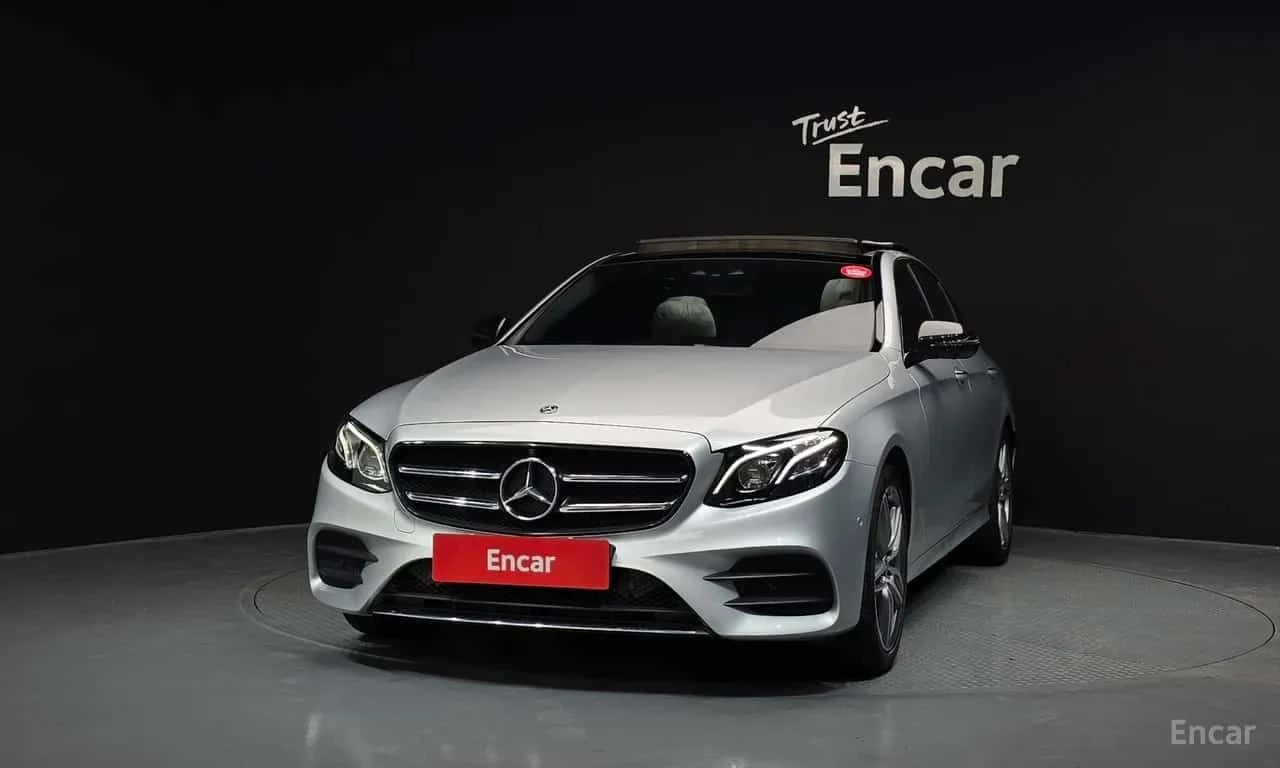 Mercedes-Benz E 300 * AMG Line * ОПЦИЯ ЗА ФИНАНСИРАНЕ * , снимка 3 - Автомобили и джипове - 55571425