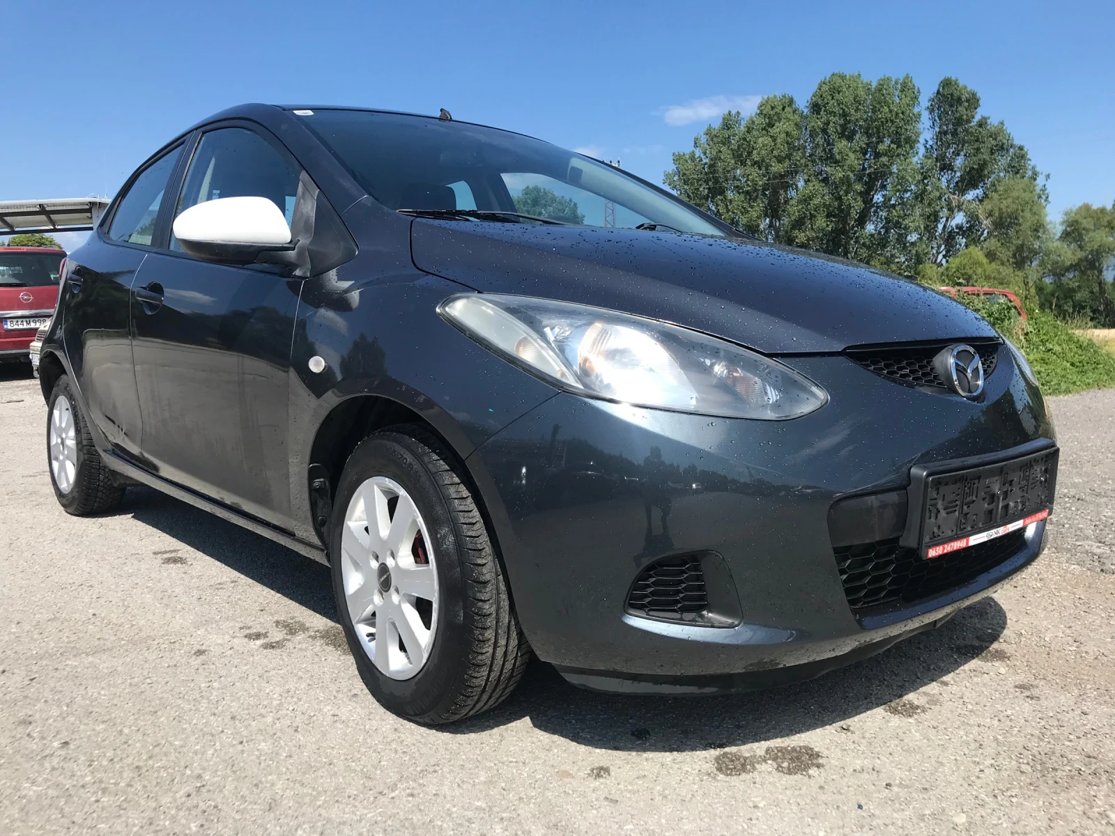 Mazda 2 1.3I, снимка 2 - Автомобили и джипове - 55667450