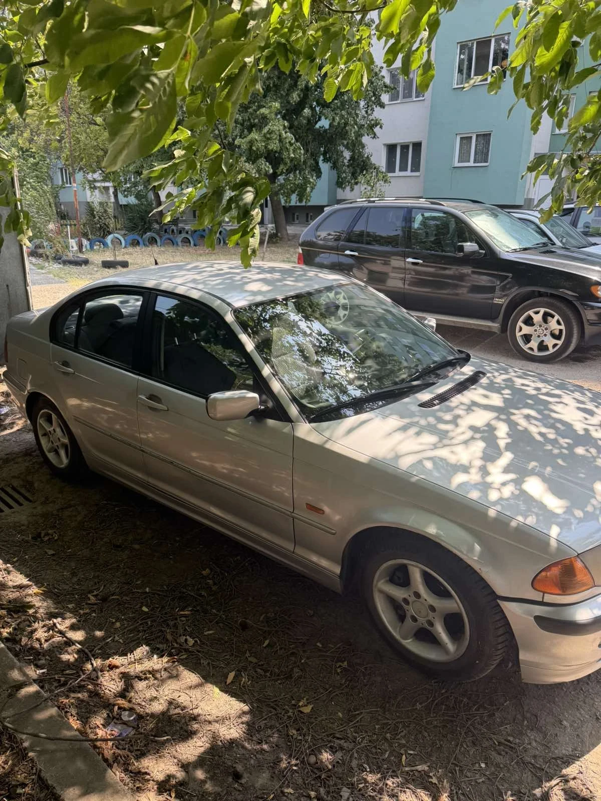 BMW 320, снимка 2 - Автомобили и джипове - 55710555