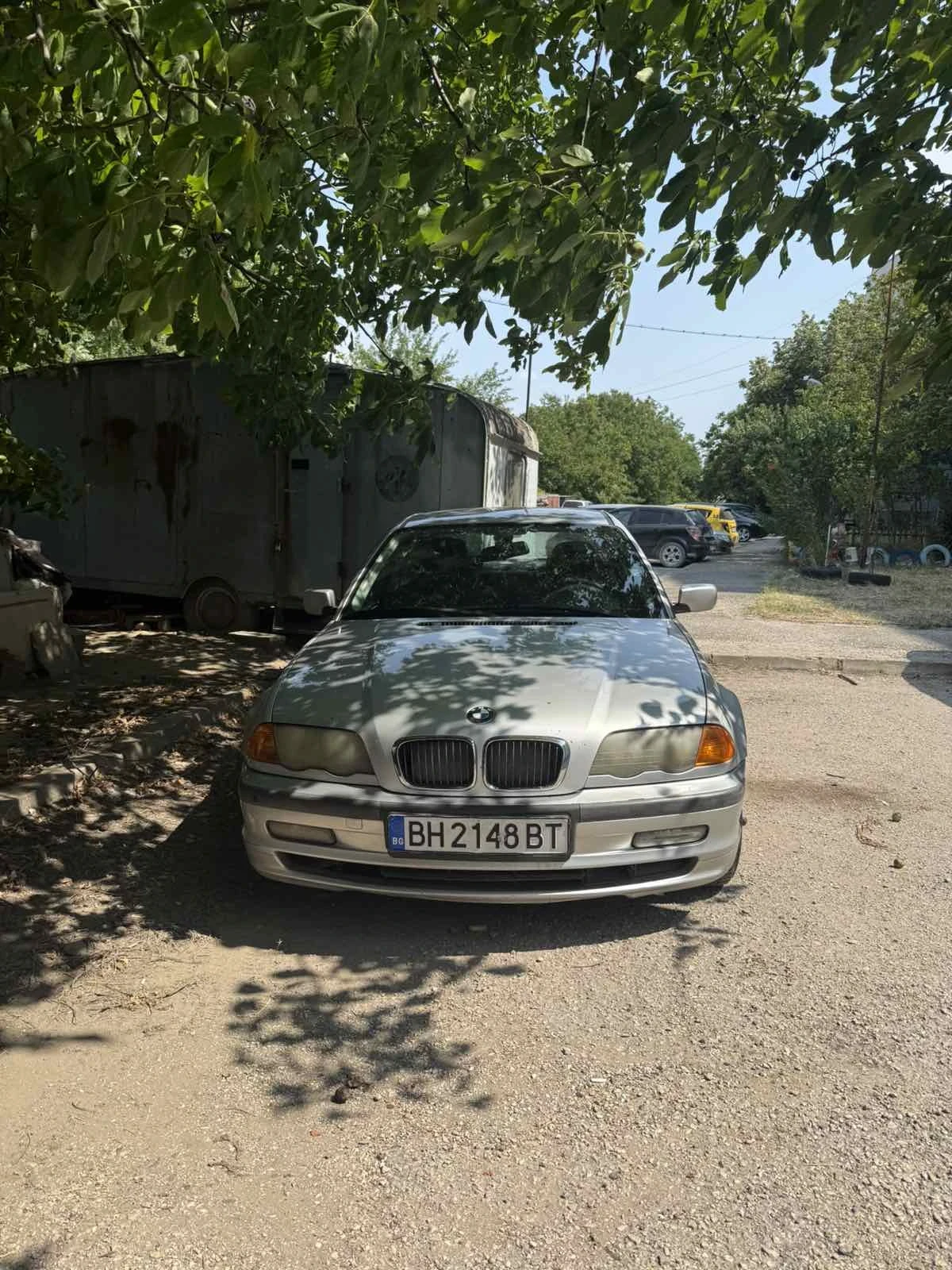 BMW 320, снимка 3 - Автомобили и джипове - 55710555
